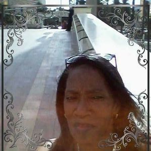 Meet your Posher, Carmela